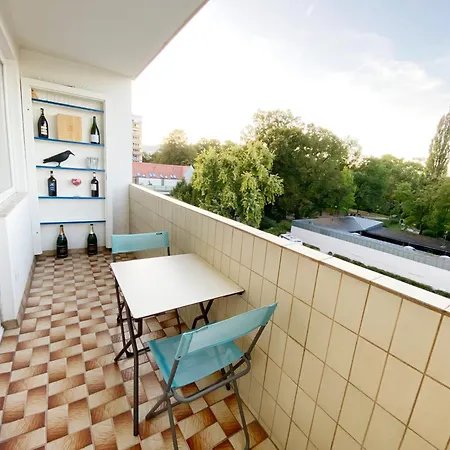 Apartment Beautiful Spacious Center Flat With Parking Option