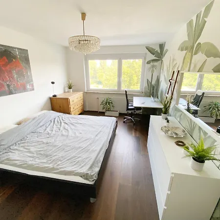 Apartamento Beautiful Spacious Center Flat With Parking Option Graz